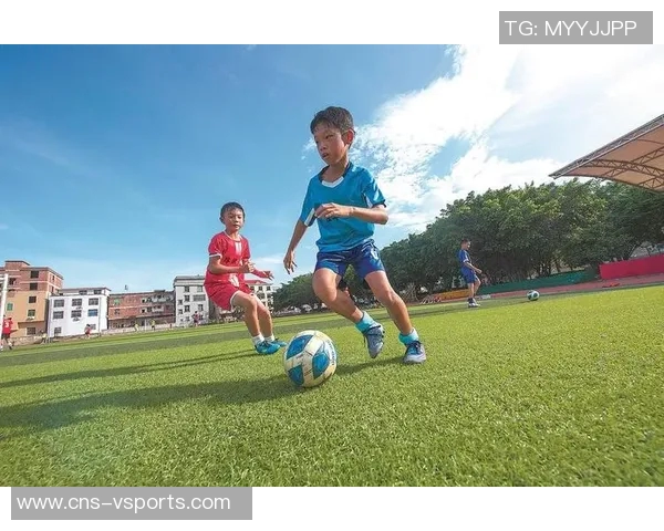 少年足球队的成长之路：拼搏与友谊交织的青春故事
